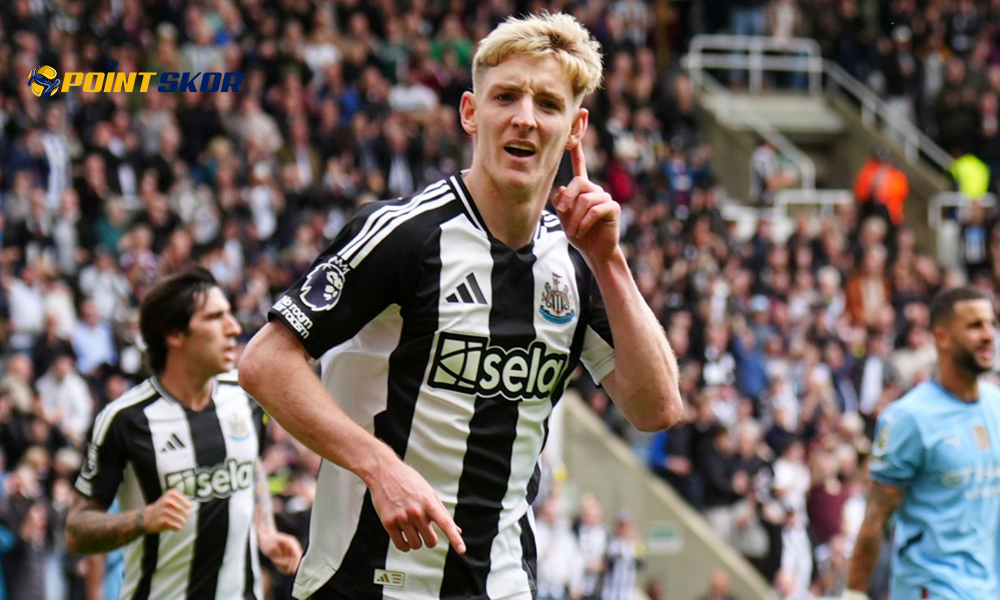 Anthony Gordon: Bintang Baru yang Bersinar di Newcastle United